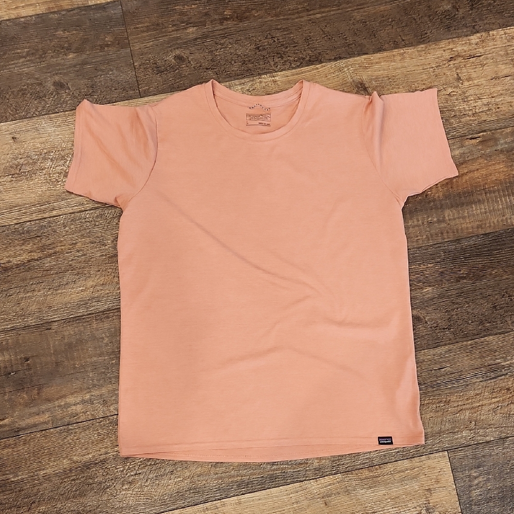Patagonia Short Sleeve Crew T-Shirt in Peach